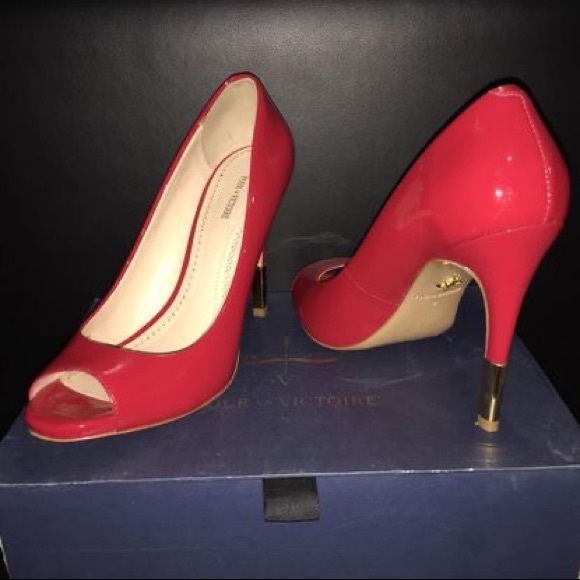 Pour la Victoire Red pumps size 9 US - Picture 1 of 4